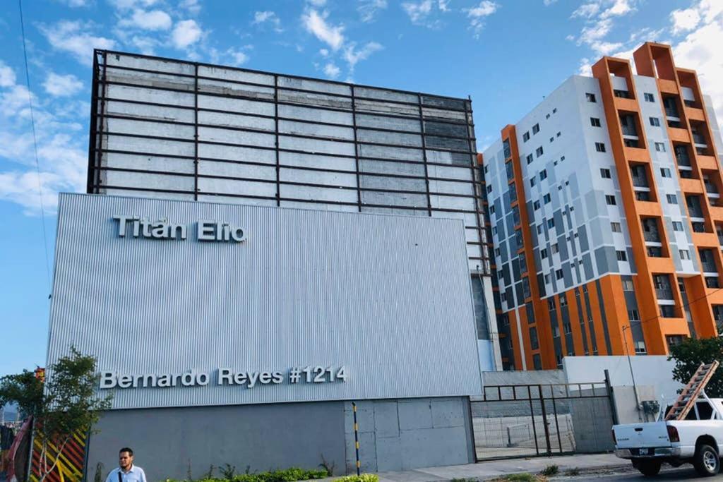 Monterrey Living Centro El Titan T2 Apartment Luaran gambar